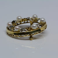 view of the brooch from the side