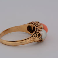 another view of the carvings