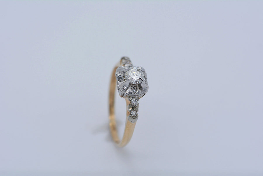 a closeup of the accent diamonds set into the band