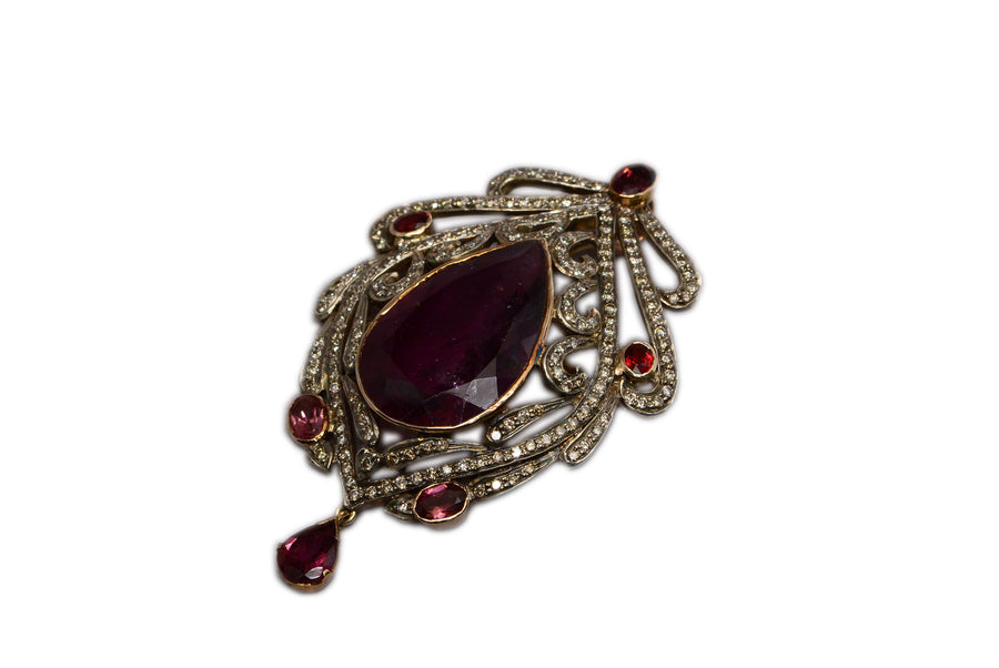 front view of the brooch